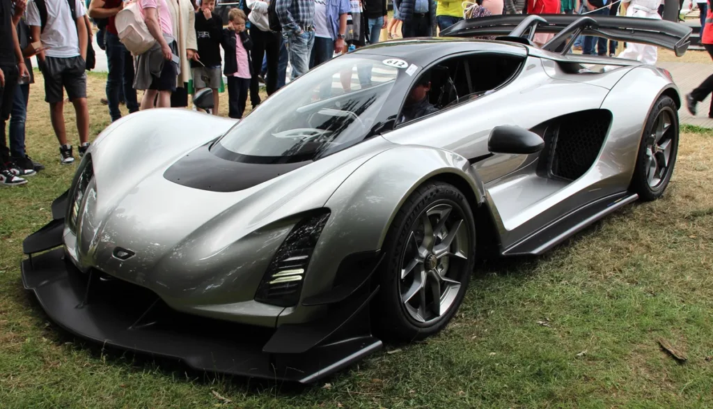 7 Fastest Cars In The World,7 Fastest Cars In The World 2024